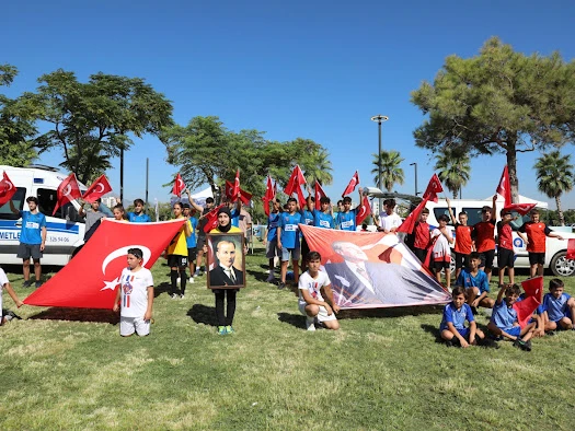    Ayak tenisi turnuvası Zafer Bayramı’na renk kattı