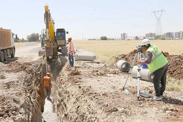 BASKİ’DEN 100 BİN METRE ALTYAPI ÇALIŞMASI