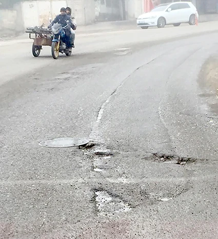 “DOSTLAR CADDESİ KÖSTEBEK YUVASINA DÖNDÜ”