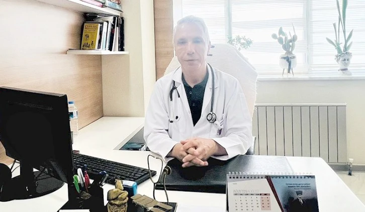 OP. DR. KESENCİ, 25 YILI GERİDE BIRAKTI