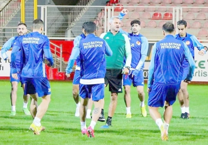 PETROLSPOR-EFELER MAÇI YARIN