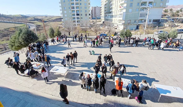 SMA HASTALARI İÇİN KERMES DÜZENLENDİ