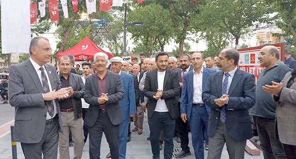 YAŞAR "DAHA GÜÇLÜ BİR BATMAN İÇİN ÇALIŞACAĞIZ"