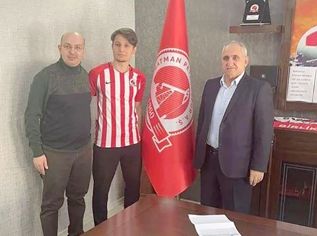 HACIMUSTAFAOĞLU PETROLSPOR’DA!