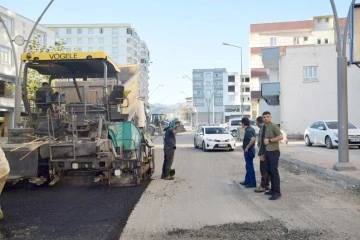 ASFALT ÇALIŞMALARI YERİNDE İNCELENDİ