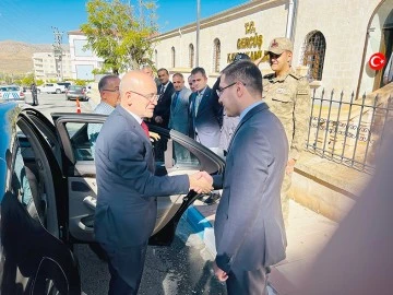 ESKİ BAKAN ŞİMŞEK’TEN KAYMAKAM ÖZTAŞ’A ZİYARET