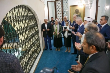 GAZİANTEP BÜYÜKŞEHİR, İNANÇ TURİZMİNİN MERKEZİ HZ. UKKAŞE TÜRBESİ’NDE ÇALIŞTAY DÜZENLEDİ!