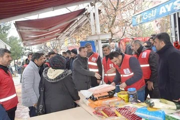 KAYMAKAM GÜNGÖR, YARDIM TOPLAMA MERKEZİNİ ZİYARET ETTİ