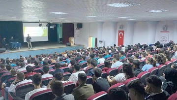 KOZLUK'TA ÖĞRENCİLERE ‘BAŞARI VE MOTİVASYON’ DERSİ