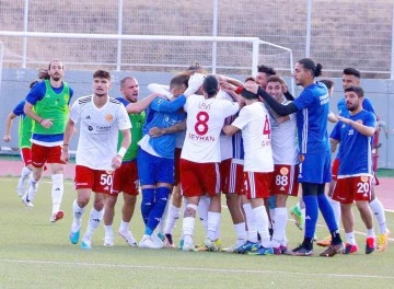 ÖZLENEN GALİBİYET; 0-3