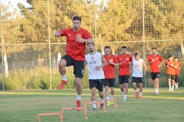 PETROLSPOR KAÇAN 2 PUANA ÜZÜLÜYOR