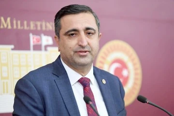 RAMANLI &quot;SİYASETÇİLER KULLANDIKLARI DİL VE ÜSLUBA DİKKAT ETMELİ&quot;