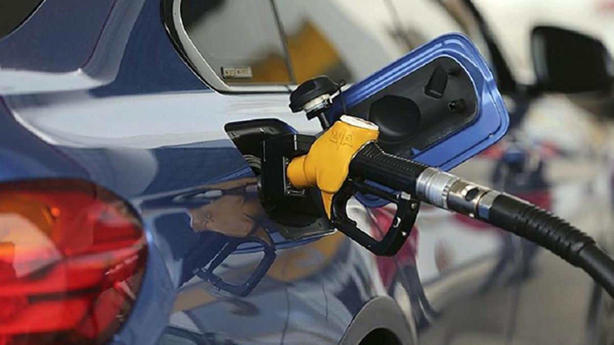 Benzine 79 kuruşluk, motorine 2 lira 25 kuruşluk zam iptal edildi