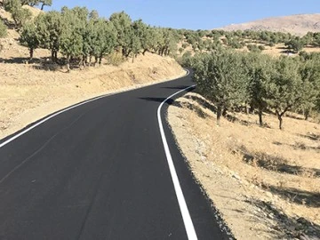 YÜCEBAĞ’A ASFALT YOL